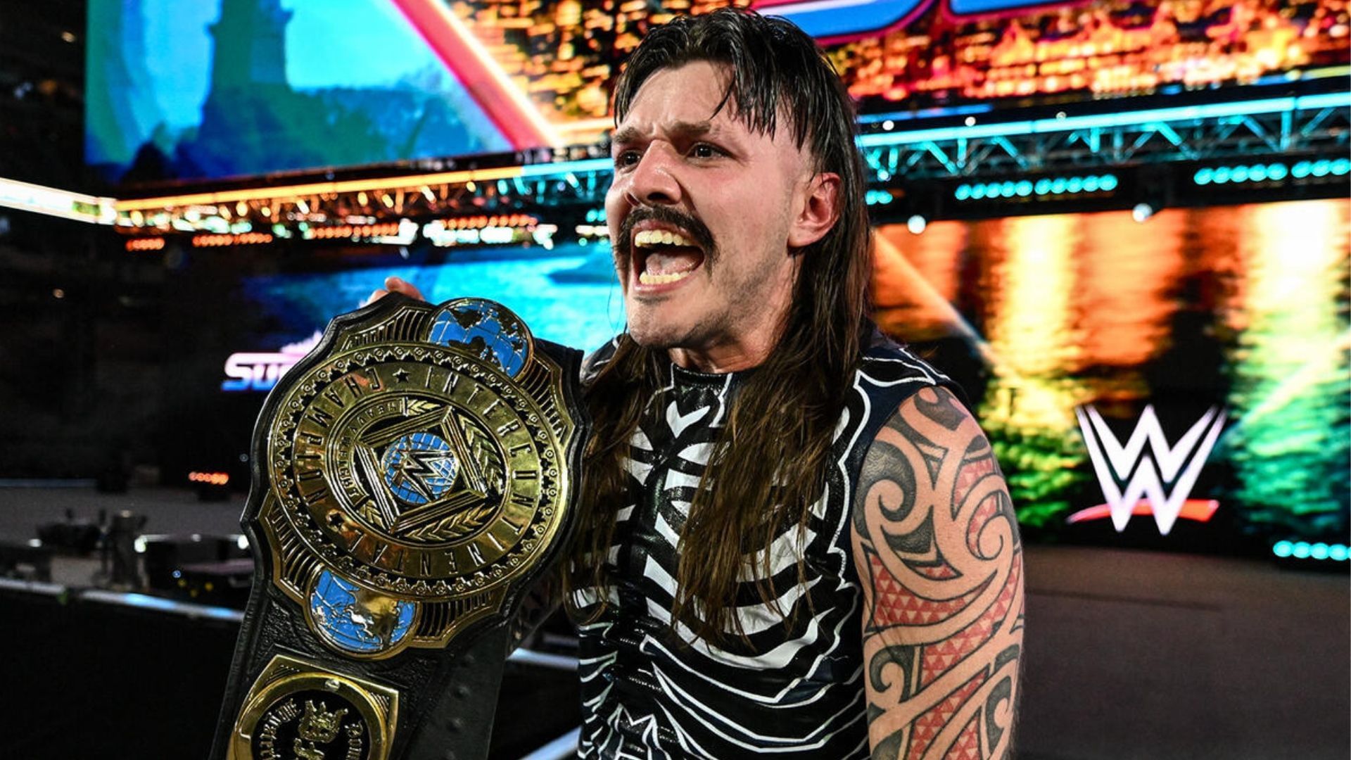 Mysterio will be in action tonight on RAW. [Image credit: WWE.com]