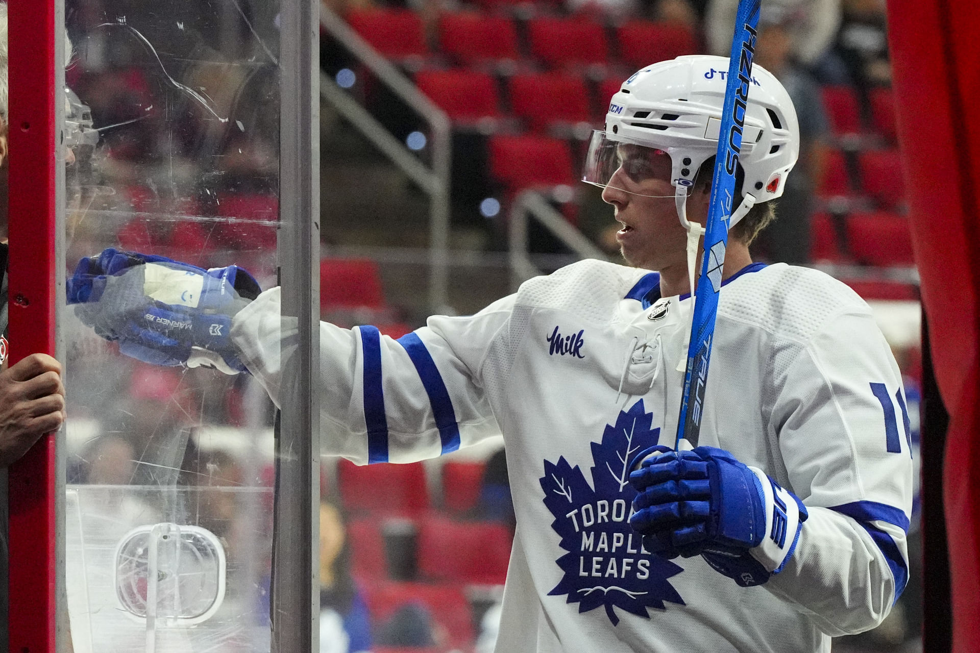NHL: Toronto Maple Leafs at Carolina Hurricanes - Source: Imagn