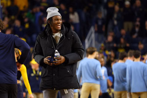 "They do not have a lot of pieces": CFB insider predicts doom for Sherrone Moore's Michigan despite having 'talented' Bryce Underwood at the helm