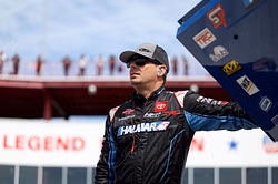 “Have a little tact”: Insider criticizes major NASCAR broadcaster for graphic Stewart Friesen crash replay