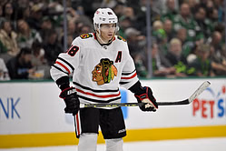 “Put the 88 sweater on Jordan statue”: NHL fans react to Chicago naming August 8 Patrick Kane Day