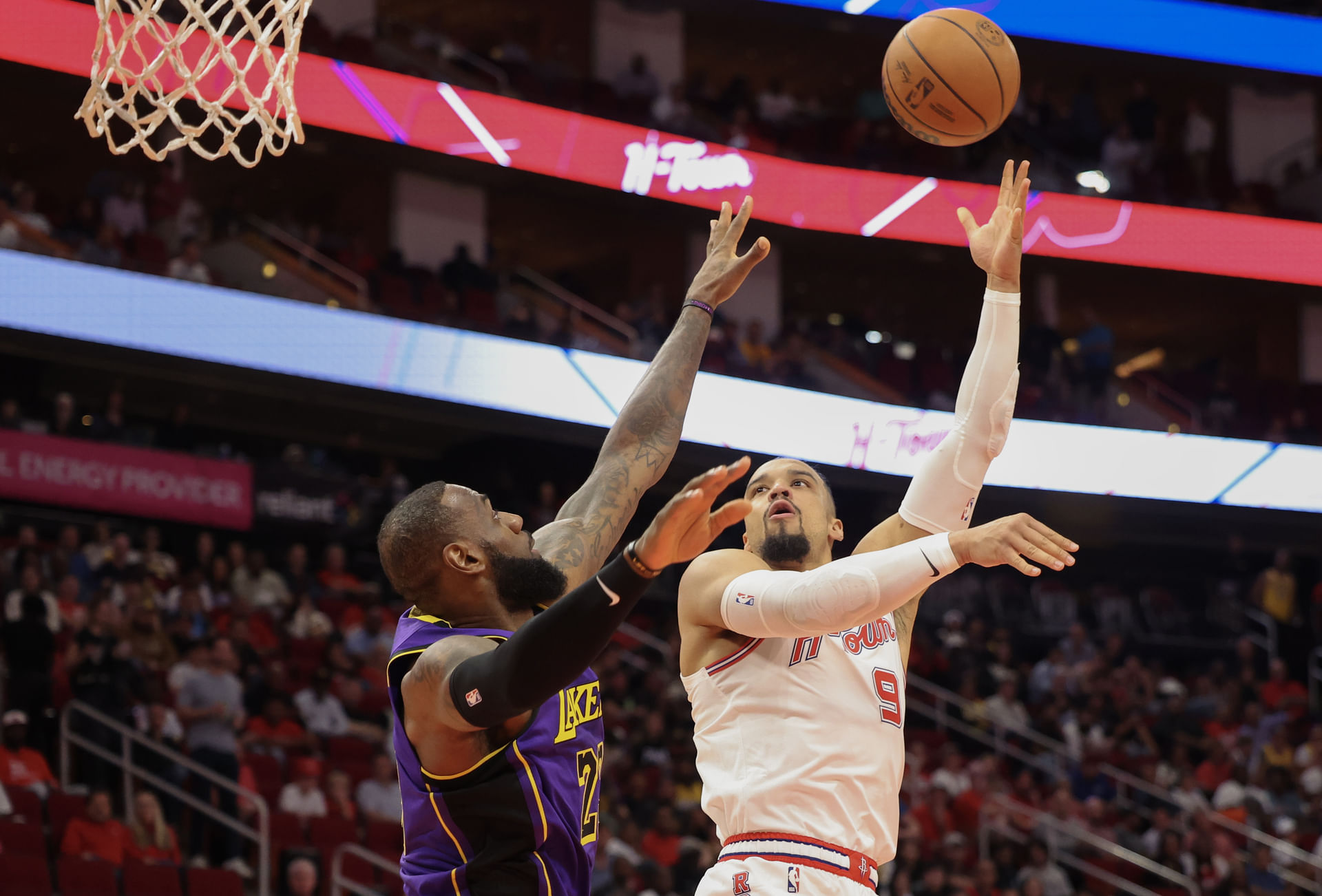 NBA: Los Angeles Lakers at Houston Rockets - Source: Imagn