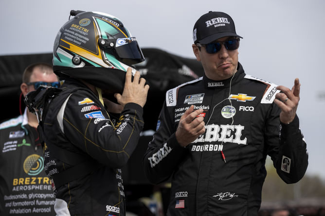 Kyle Busch gives clear advice to Austin Dillon amid concerning ‘hindrance’ of the RCR teammate