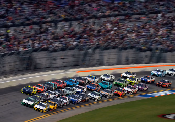 5 bold NASCAR paint schemes to watch in the 2025 Coke Zero Sugar 400