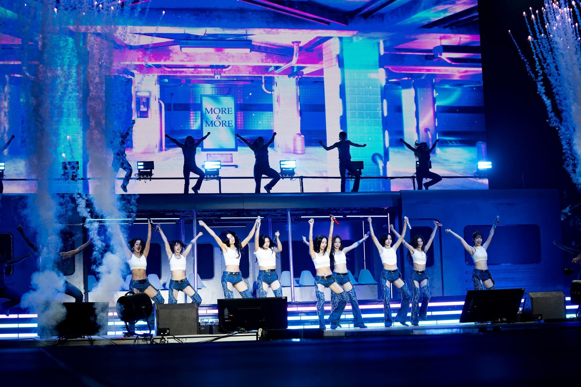 TWICE seals the Honmoon at Lollapalooza Chicago with 21 song performances: Complete setlist and highlights