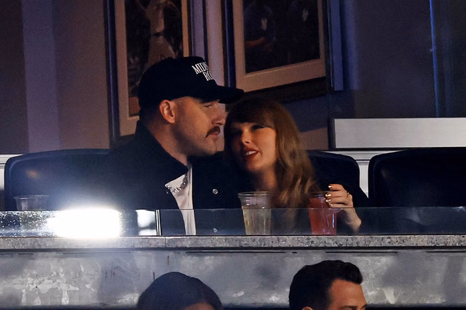 5 MLB-themed Taylor Swift & Travis Kelce engagement memes ft. Giancarlo Stanton & others