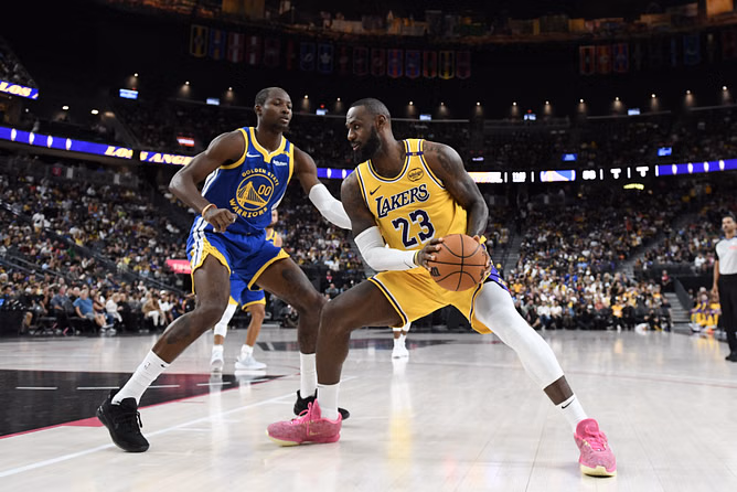 3 reasons why Lakers should be open to a Jonathan Kuminga trade for LeBron James