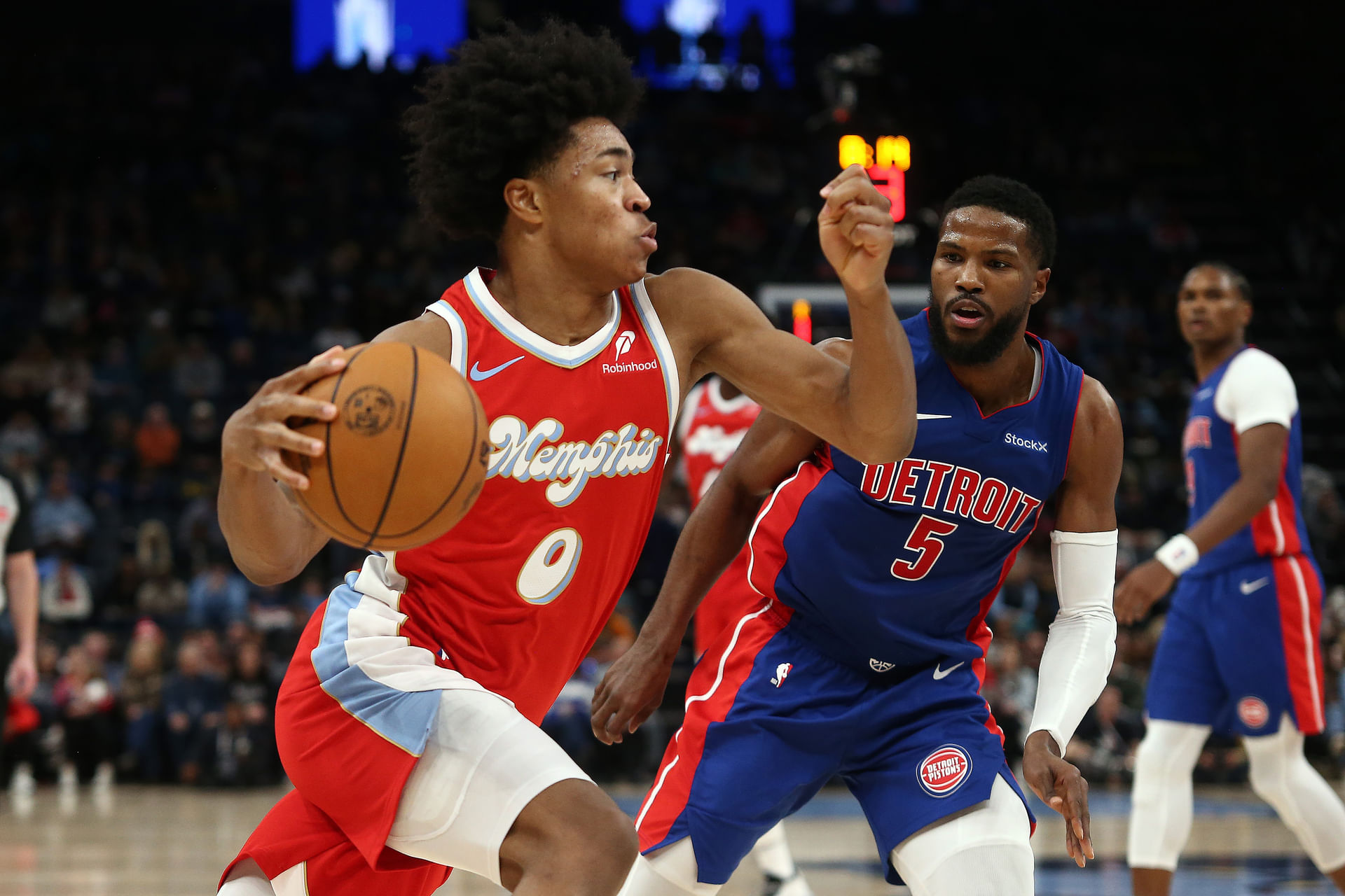 Memphis Grizzlies forward Jaylen Wells (0) drives to the basket as Detroit Pistons guard Malik Beasley (5) defends - Source: Imagn