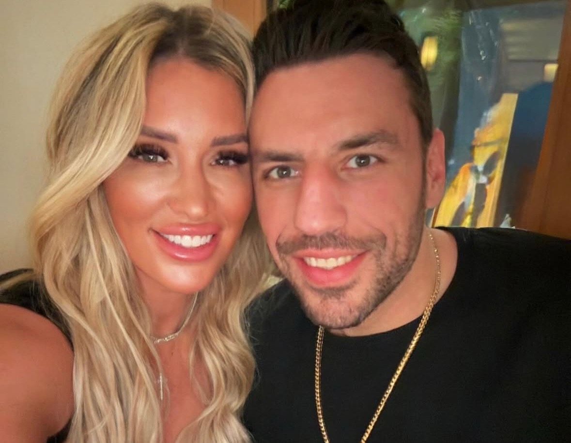 Milan Lucic reacts to wife Brittany