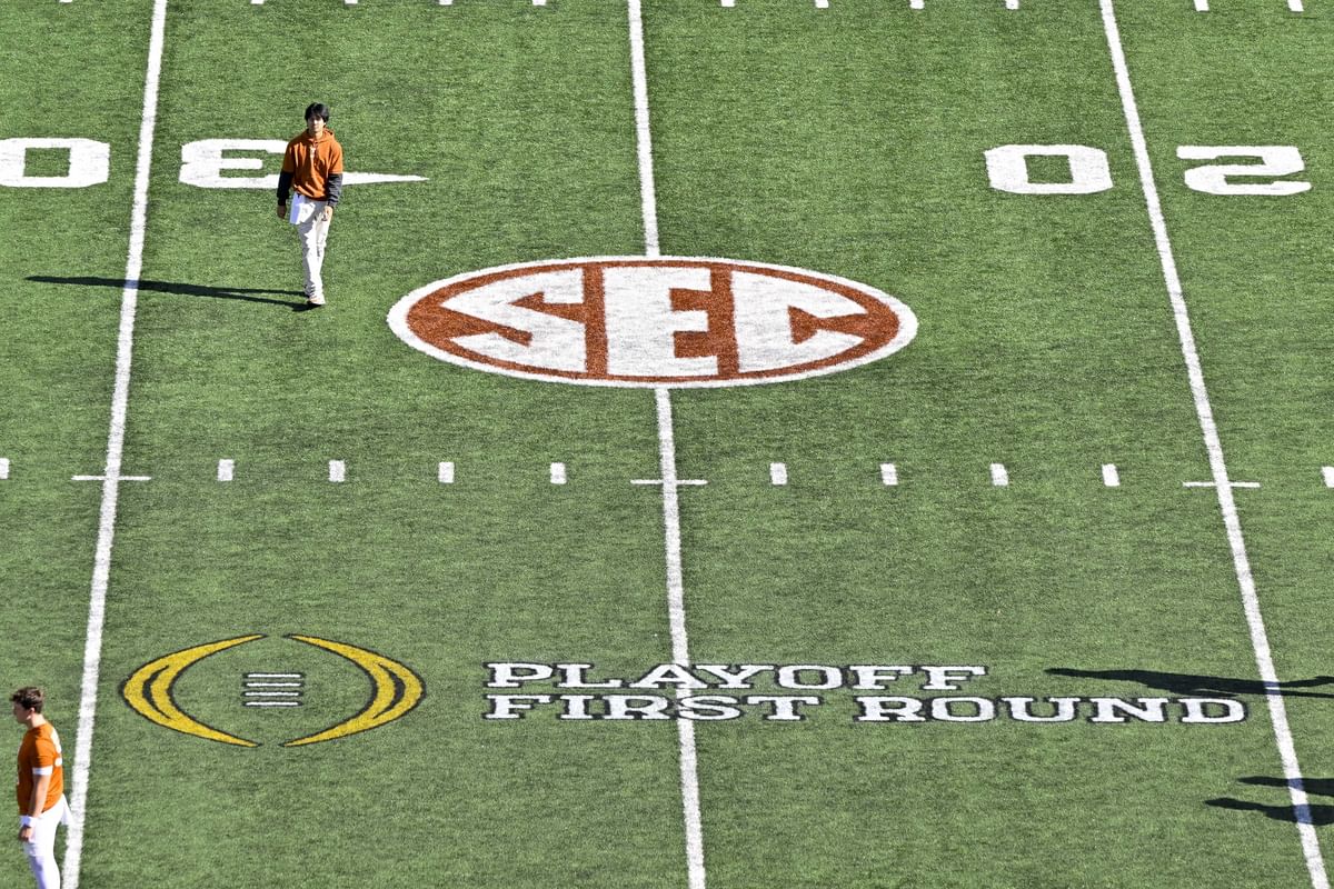 "Disgusted by the clear bias": CFB fans divided over latest SEC championship predictions for 2025 season