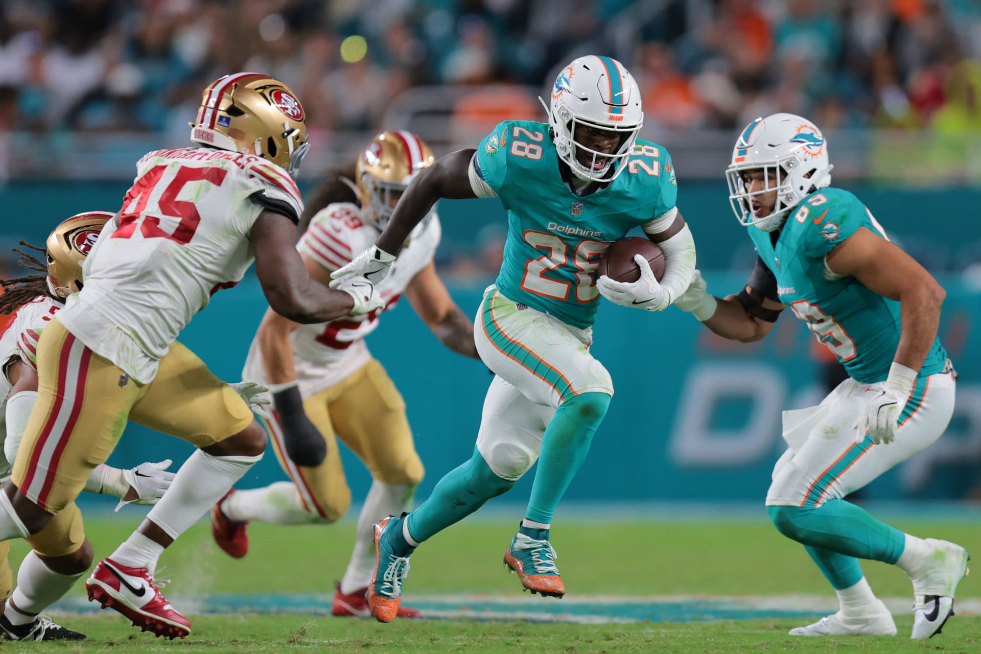 NFL: San Francisco 49ers at Miami Dolphins - Source: Imagn