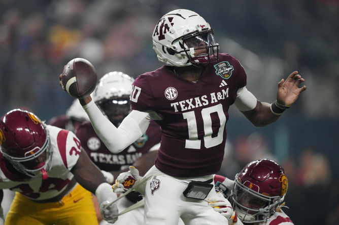 UTSA vs Texas A&M Prediction & Betting Tips - August 30 | College Football Week 1