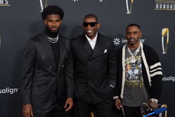 "Cornball alert": NFL fans clown Shedeur Sanders after group text messages get "leaked" following Coach Prime and Colorado's loss