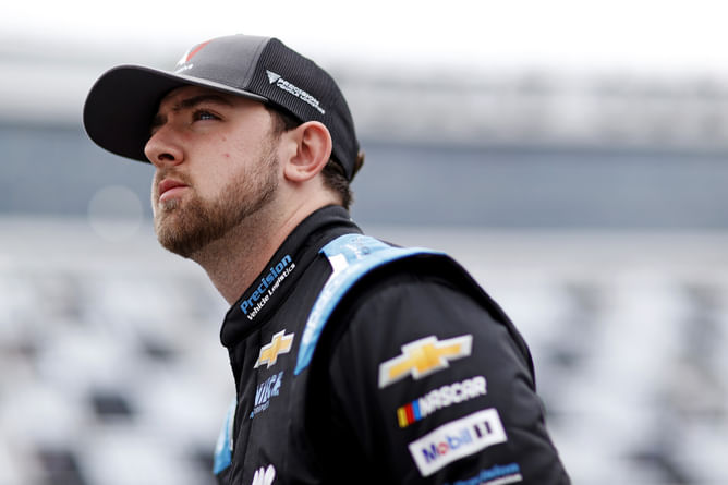 Kaden Honeycutt secures his spot in NASCAR championship fight just days after parting ways with Niece Motorsports