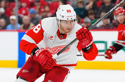 Back when Patrick Kane turned back the clock for Red Wings in an emotional Chicago return