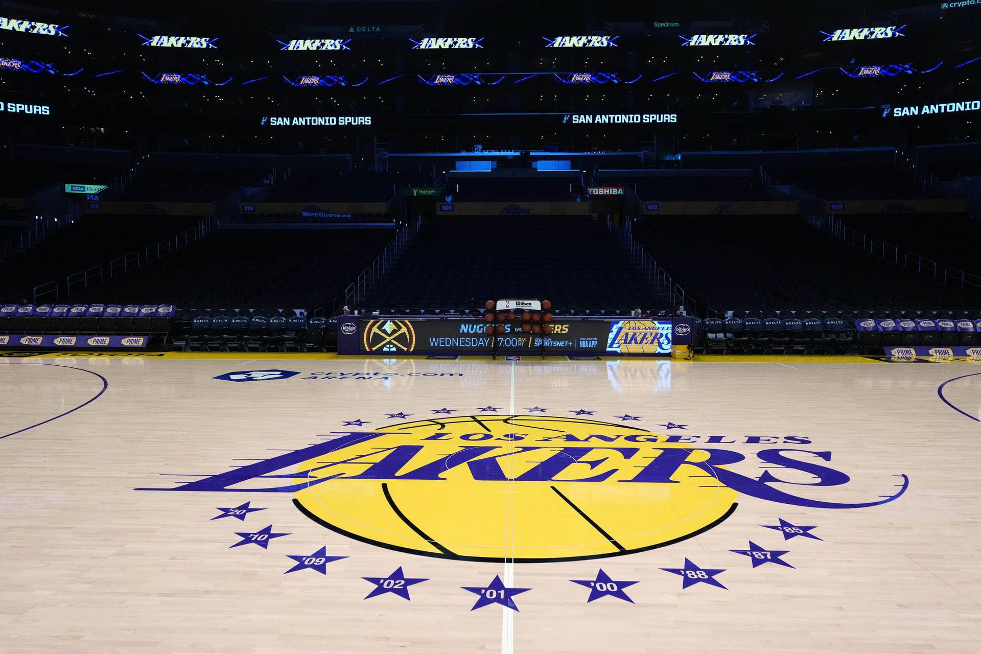 NBA: San Antonio Spurs at Los Angeles Lakers - Source: Imagn