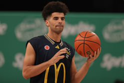 IN PIC: Duke commit Cayden Boozer shares adorable snap with GF on National Girlfriend Day