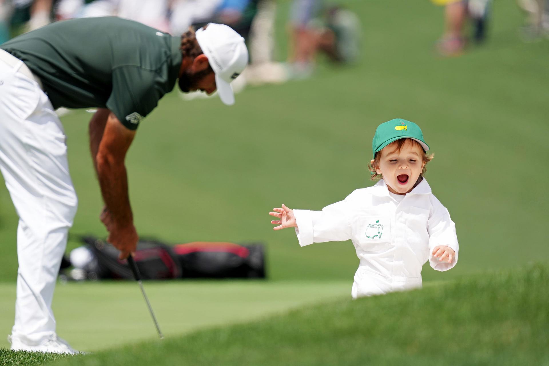 Max Homa’s son gives a heartfelt welcome to his dad after Wyndham Championship disappointment 