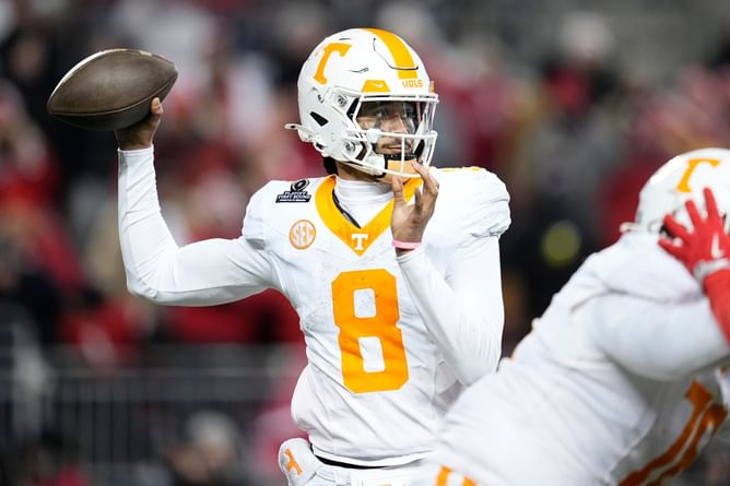 “Tennessee is going to have some regrets ”: CFB analyst drops blunt Nico Iamaleava take as Josh Heupel enters field with new QB1