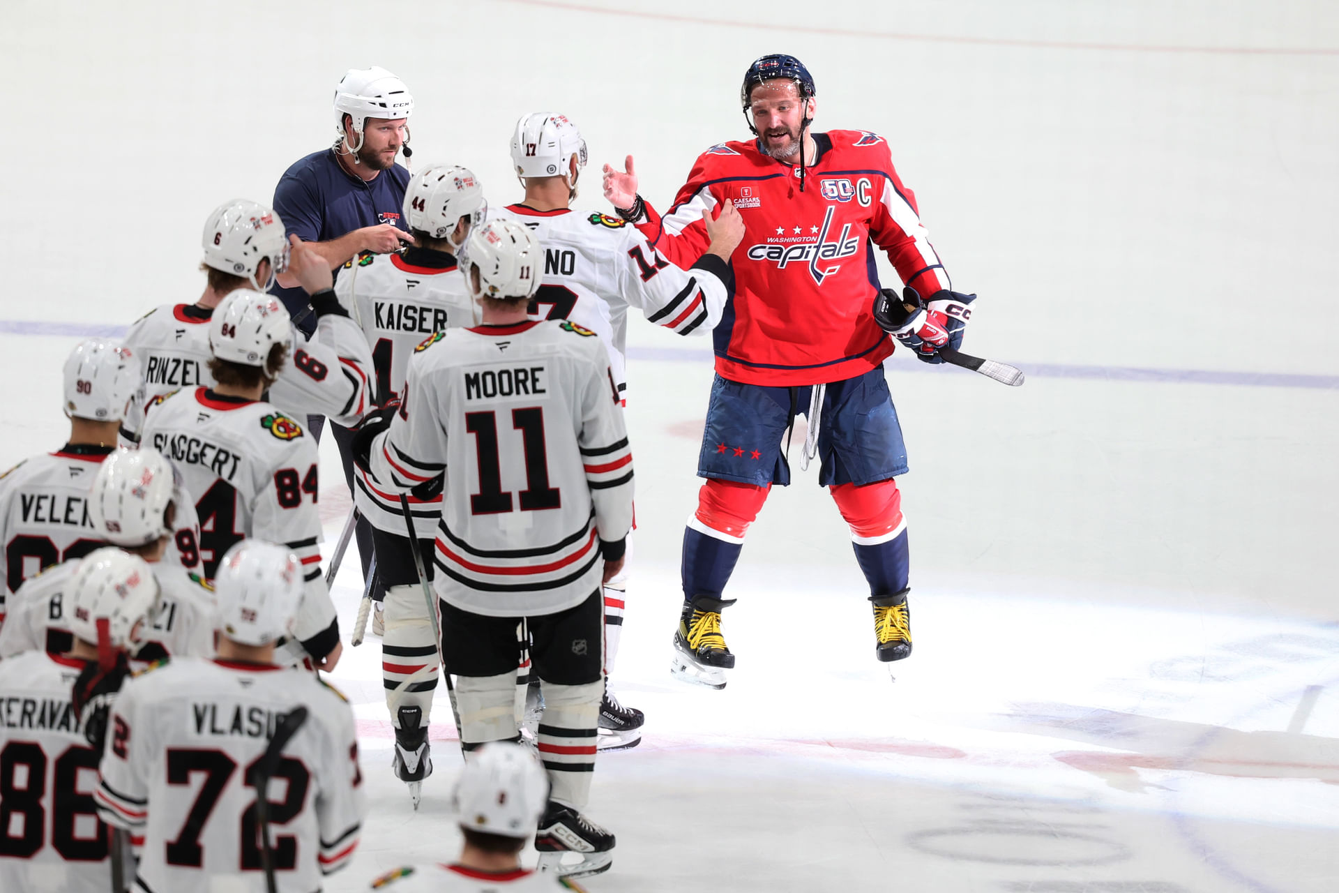 NHL: Chicago Blackhawks at Washington Capitals - Source: Imagn
