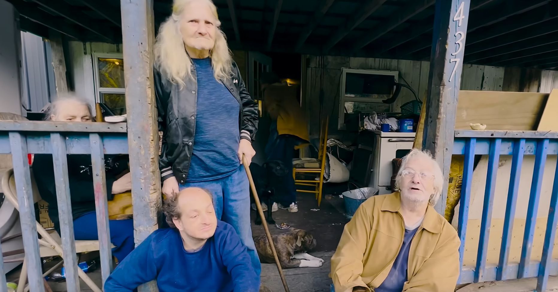 The Whittaker family (Image via @SoftWhiteUnderbelly/YouTube)