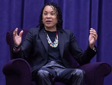 "Dodged a massive bullet": Fans react as Dawn Staley reveals Knicks nearly lured her away from South Carolina with historic coaching opportunity
