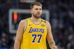 "He disrespected the NBA" - Kobe Bryant's former Lakers teammate does not mince words about Luka Doncic's lack of defensive effort