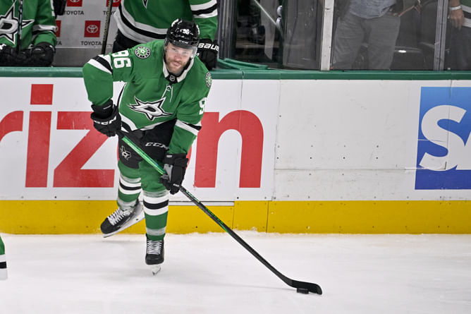 Mikko Rantanen faces massive fine over Finnish military service dispute; agent denies any wrongdoing: Report