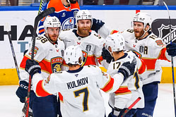 NHL analyst casts serious doubt over Panthers' $64,000,000 star's contract despite Conn Smythe win