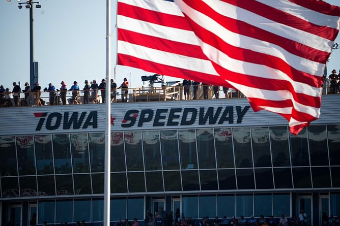NASCAR veteran ranks Bubba Wallace among top five favorites for the 2025 Iowa Cup race