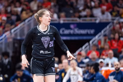 "Kate removed all posts of Claire": WNBA fans erupt as Kate Martin fuels breakup rumors with social media activity