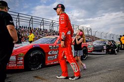 Kevin Harvick lauds William Byron & Hendrick Motorsports for overcoming 'black cloud' with Iowa victory
