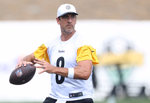 Insider notes on Aaron Rodgers and Steelers: Concerns for Mike Tomlin's team, 4x MVP's future, Najee Harris' exit, and more