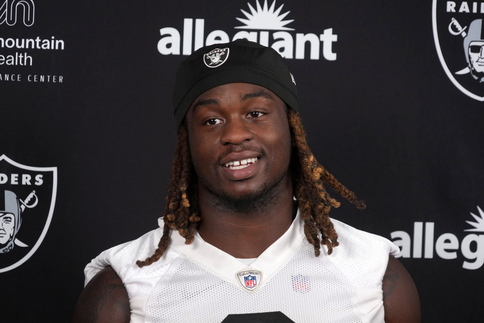 NFL: Las Vegas Raiders Training Camp - Source: Imagn