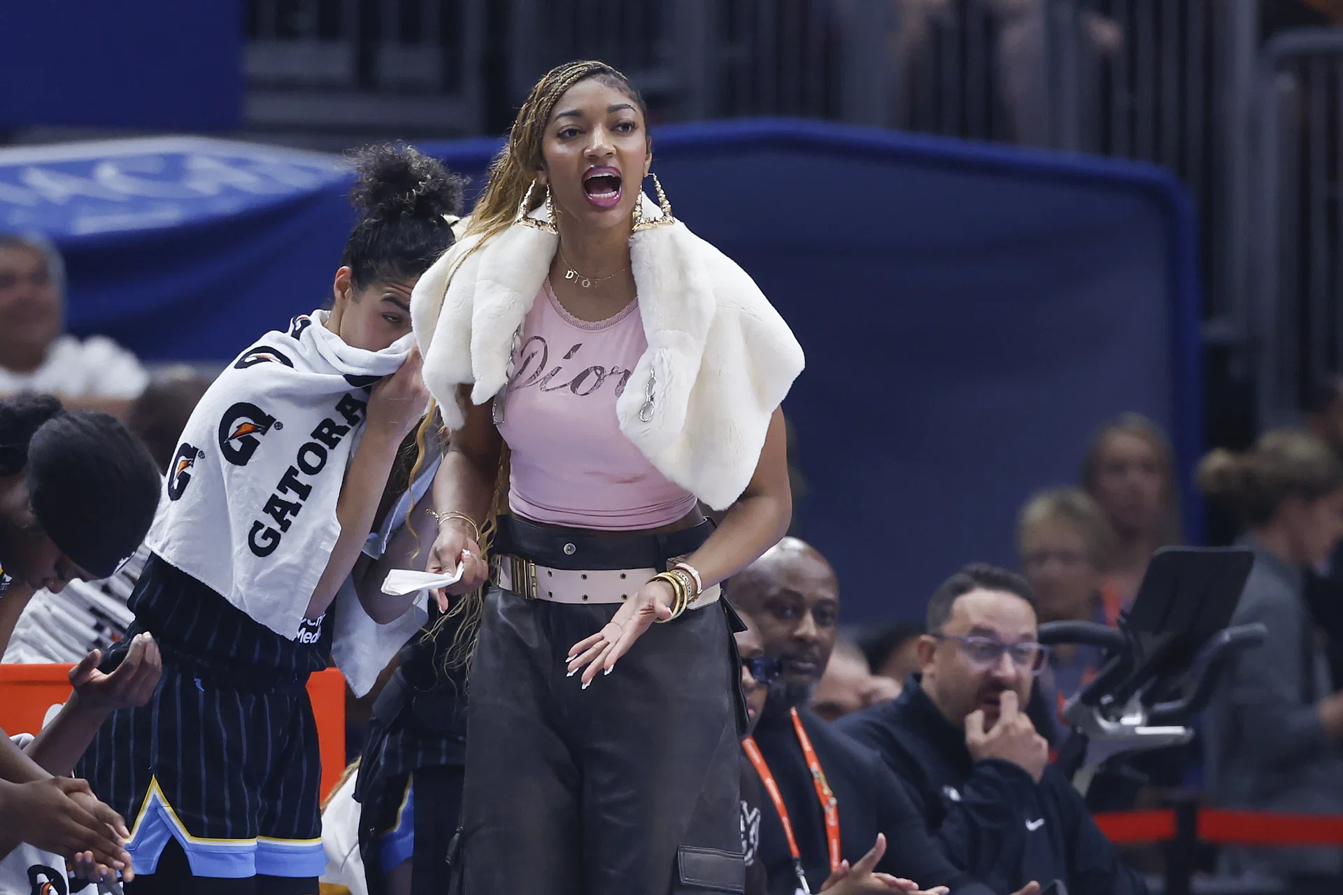 "Fine shyt": Angel Reese leaves flirtatious message on $135,000 guard's stunning post