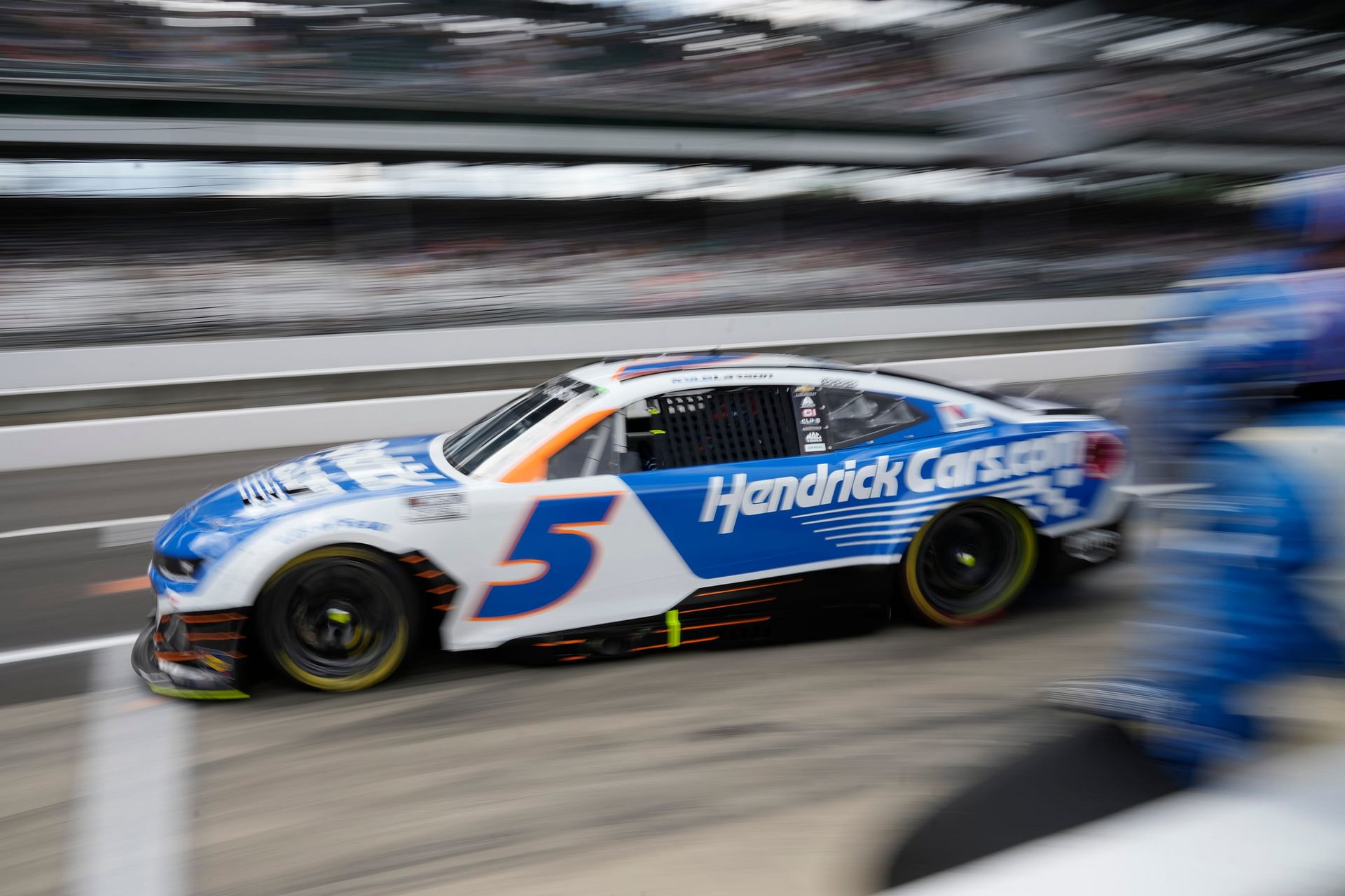 Kyle Larson drives the #5 Chevrolet Camaro for Hendrick Motorsports - Source: Imagn