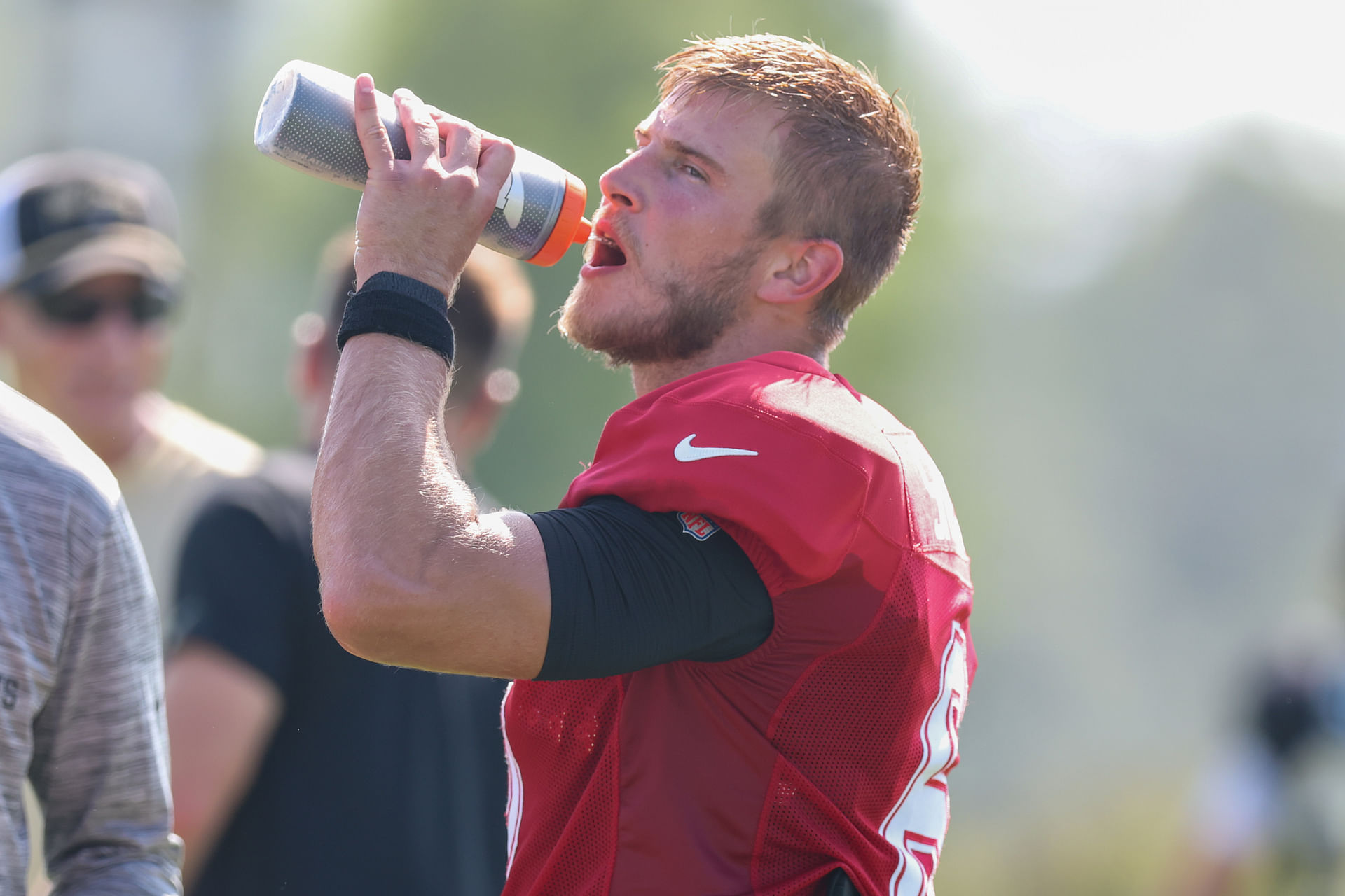 “Cleveland better not cut Shedeur Sanders”: NFL fans react as Tyler Shough’s training camp struggles ignite QB1 talk in New Orleans