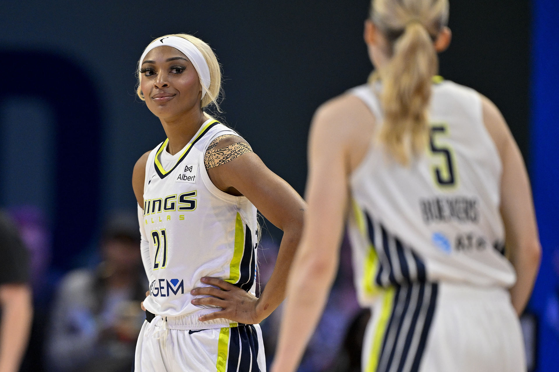 &ldquo;Paige, baby, just hang in there&rdquo;: WNBA fans stunned as DiJonai Carrington gets dealt to West title favorites  (Source: Imagn)