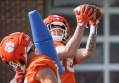 Clemson HC Dabo Swinney breaks silence after TE Ian Schieffelin’s shocking DUI arrest under suspicion