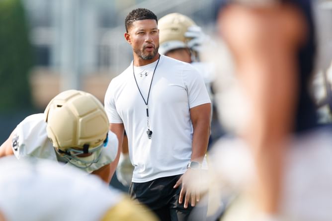 Watch: Marcus Freeman’s preseason practice highlights Notre Dame’s deep roots in “The Shirt” tradition