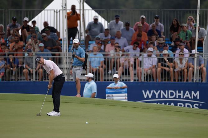 Who is leading the Wyndham Championship 2025 after Round 2? Leaderboard explored