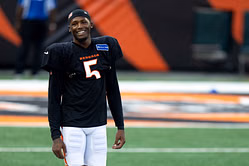 Tee Higgins gives clear verdict on Bengals’ $4,100,000 RB’s WR-style game plan after offseason training
