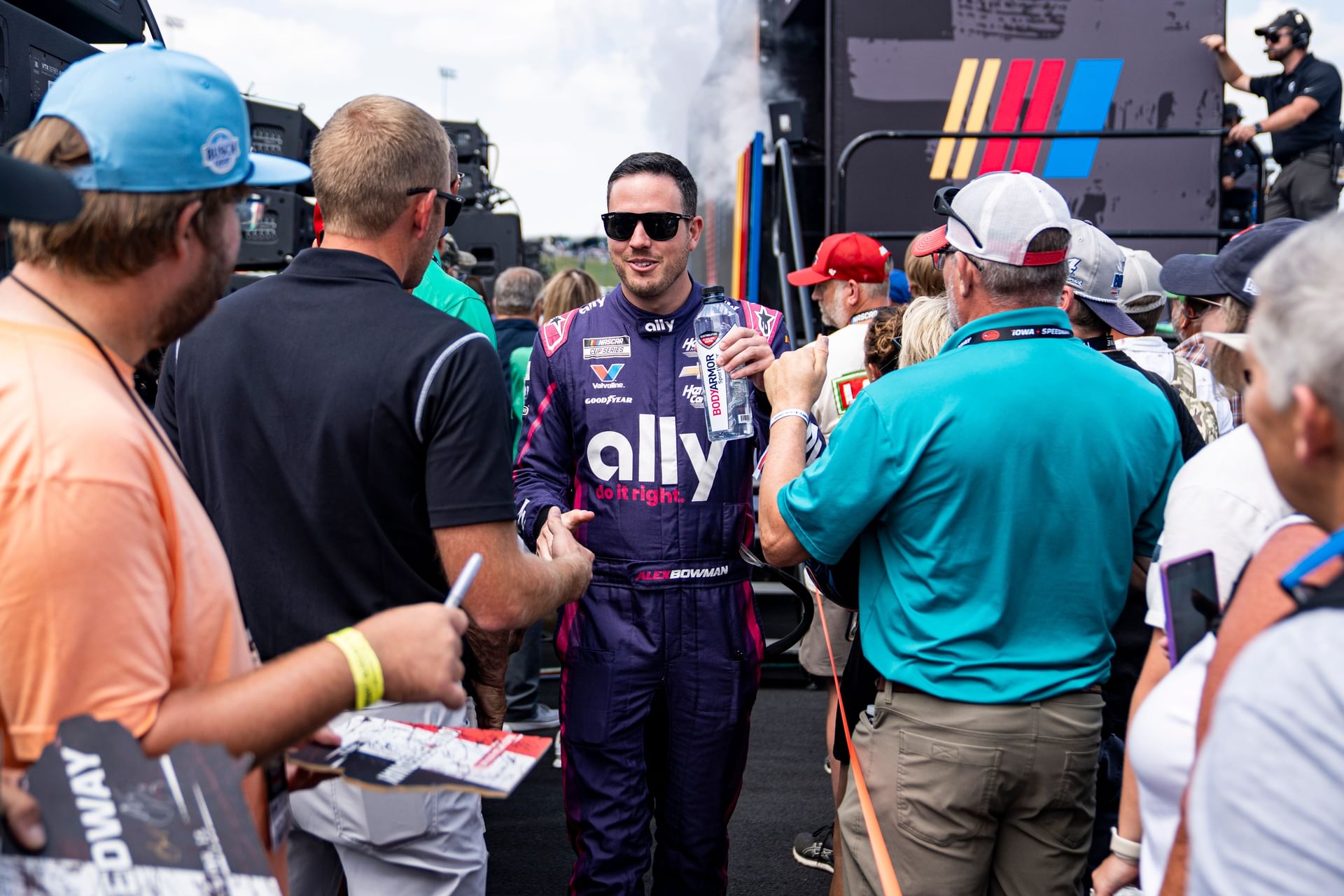 Alex Bowman (48) interacts with fans before the NASCAR Cup Series Iowa Corn 350. Source: Imagn