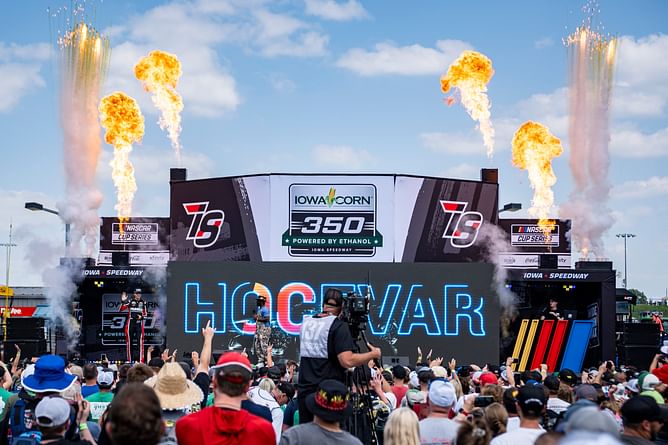 3 dark horse drivers who could shake up the 2025 NASCAR Cup Series playoffs