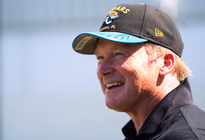 "I'd die to coach in the SEC": Fired NFL coach Jon Gruden’s fiery pitch at Georgia ignites calls for Razorbacks hire
