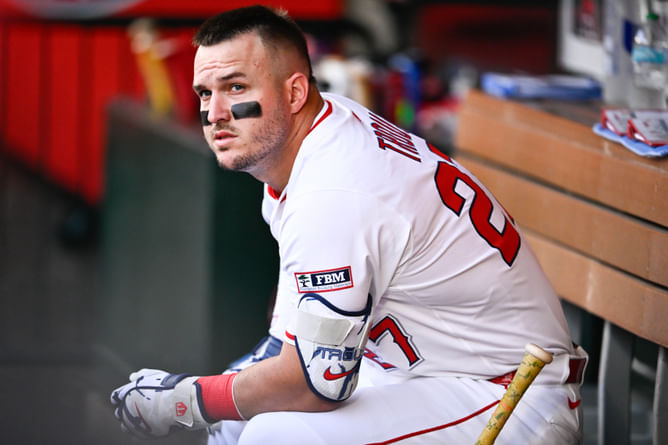 “Reward him for his loyalty” - Ex-MLBer suggests Angels trade Mike Trout to playoff-bound team for chance at winning championship