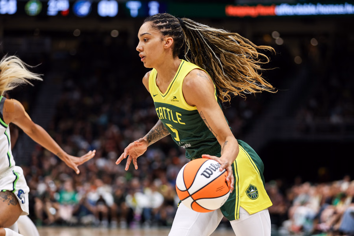 WNBA Defensive Player of the Year (DPOY) Rankings 2025: Top 5 candidates after week 13 ft. Gabby Williams