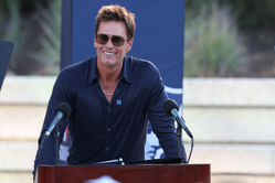 Tom Brady takes brutal jab at Jets fans after Patriots statue reveal in Foxborough