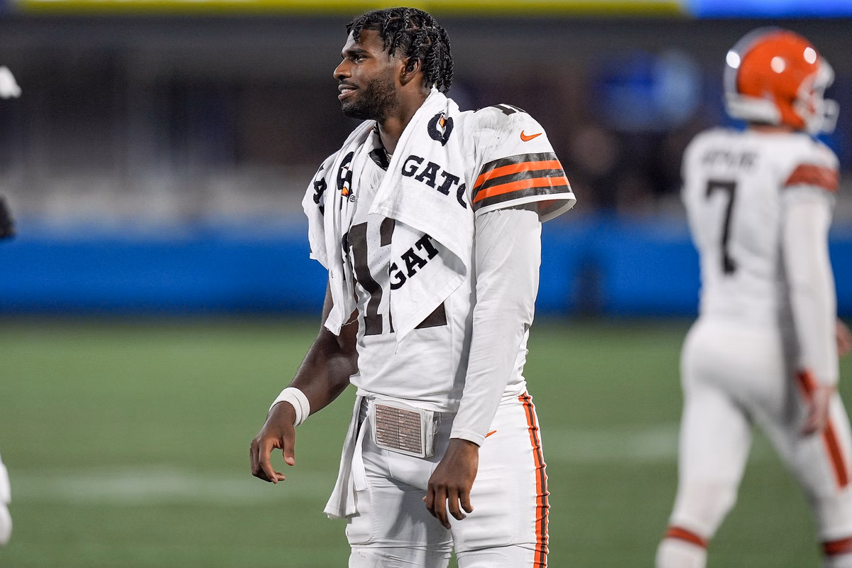 "He's not gonna get the follow up" - Browns insider infuriated with Kevin Stefanski's handling of Shedeur Sanders after impressive debut