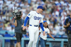 Freddie Freeman's wife Chelsea drops 3-word reaction to Kobe Bryant's daughter throwing first pitch to Dodgers superstar